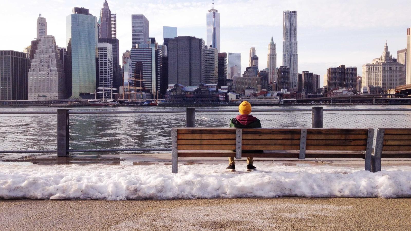 Hardware Cycles and Upgrade Decisions: Practical Weekly Brief